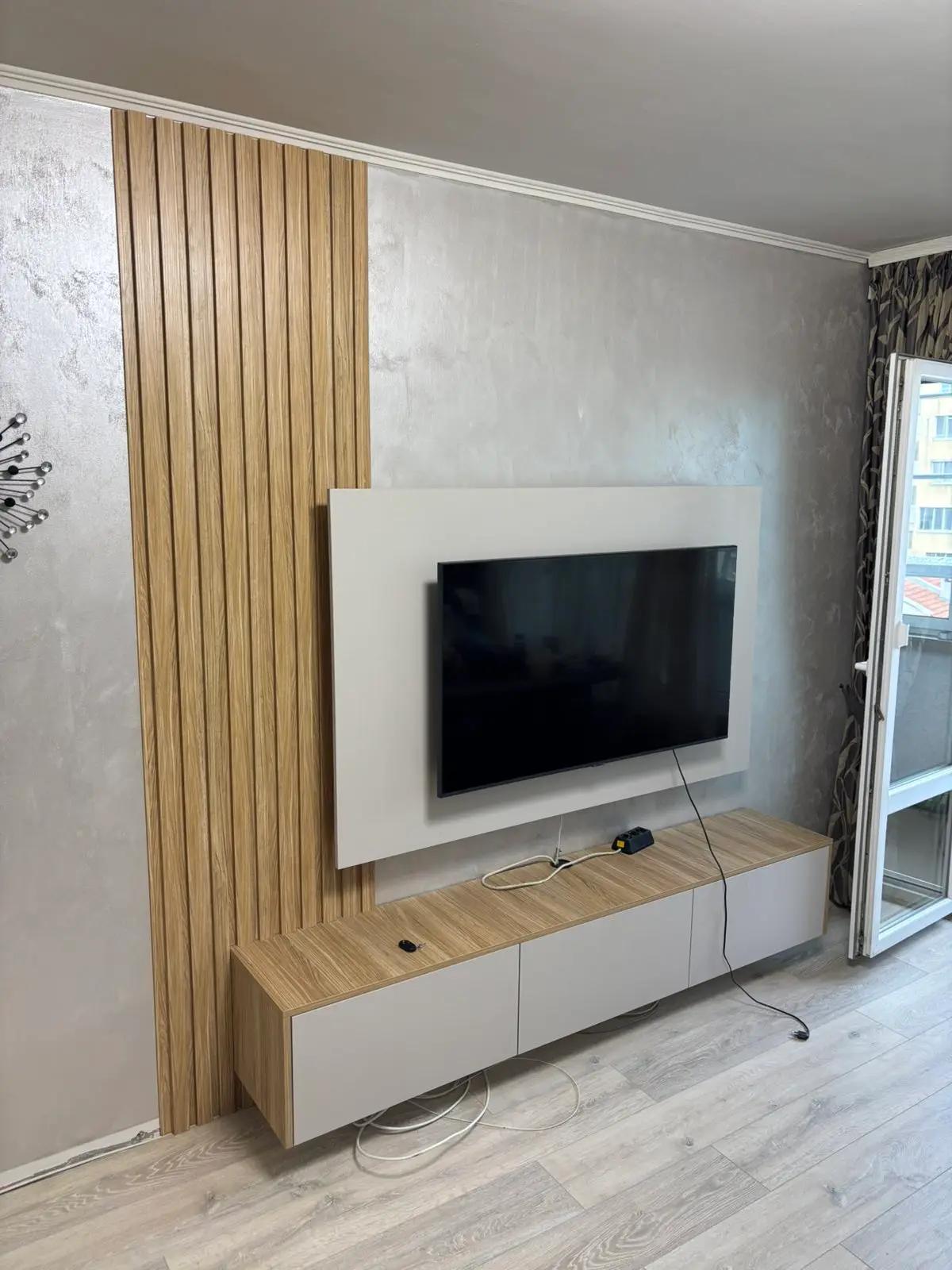 TV модул сатен и дървесно